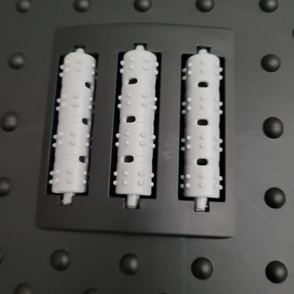 Ergonomic Under-Desk Foot Rest - Picture 5 of 8